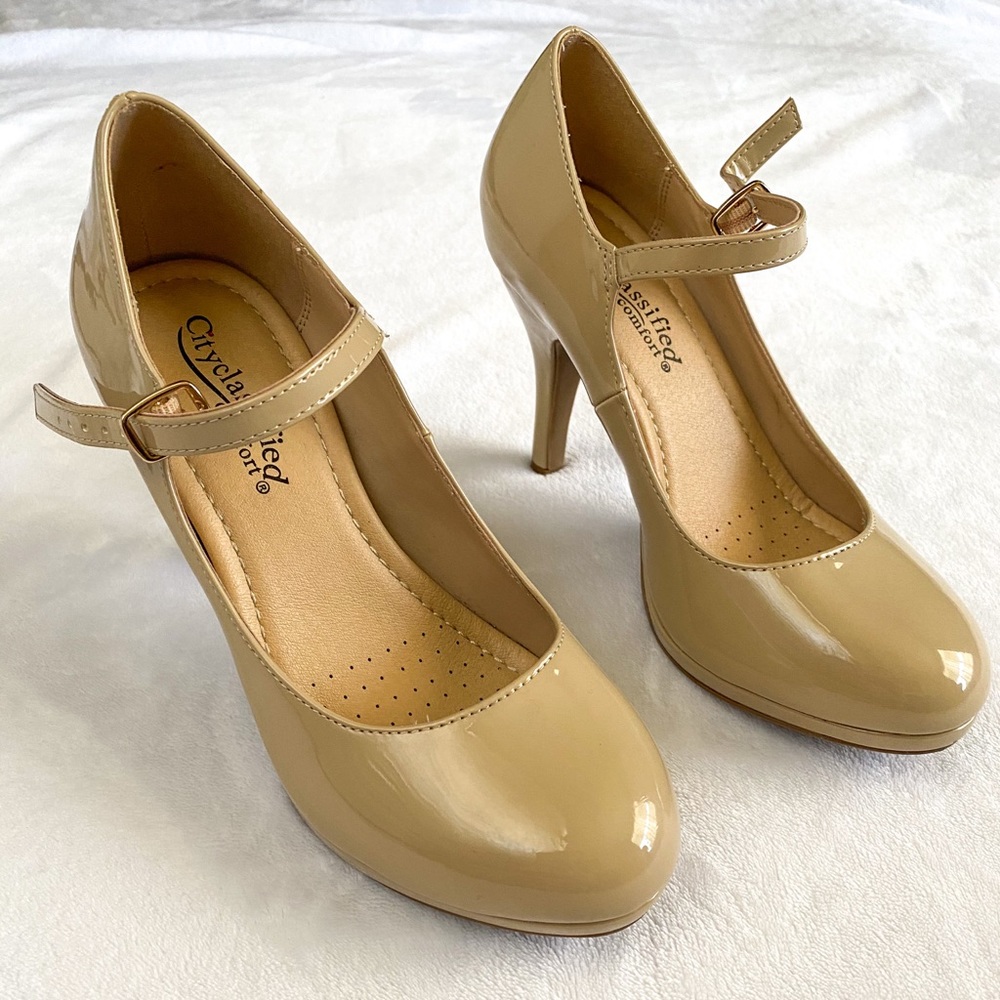 City Classified Comfort Women’s Mary Jane Heels